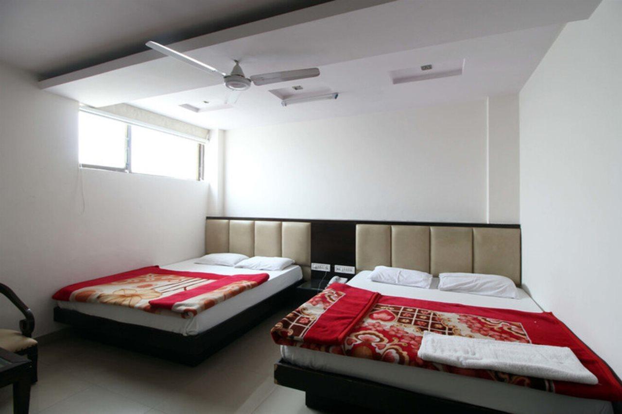 Hotel Shri Vinayak In City Centre At New Delhi Railway Station-By Rcg Hotels Eksteriør bilde