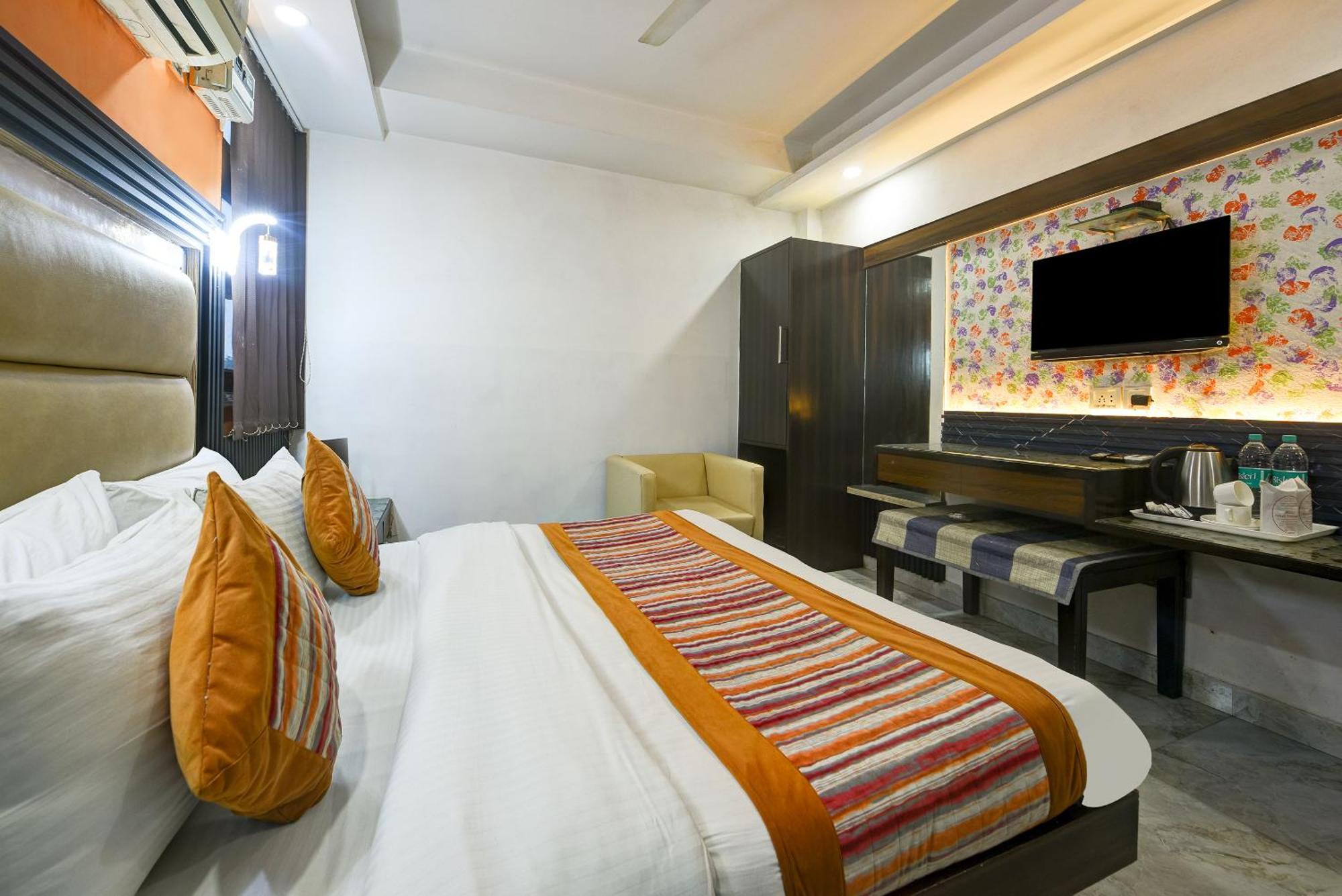 Hotel Shri Vinayak In City Centre At New Delhi Railway Station-By Rcg Hotels Eksteriør bilde