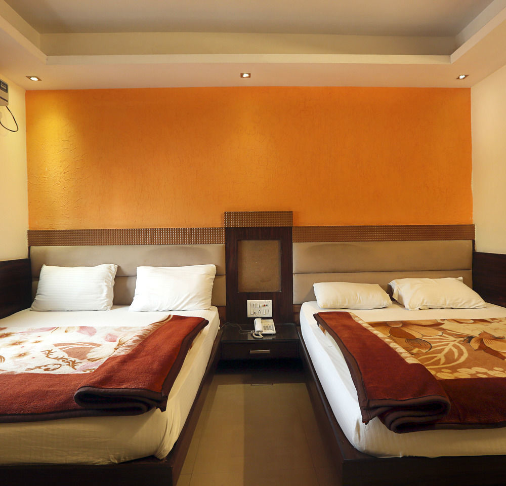Hotel Shri Vinayak In City Centre At New Delhi Railway Station-By Rcg Hotels Eksteriør bilde